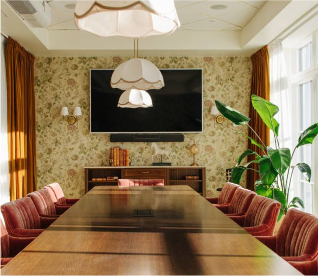 Stort mødelokale på Marienlyst Badehotel i Nordsjælland