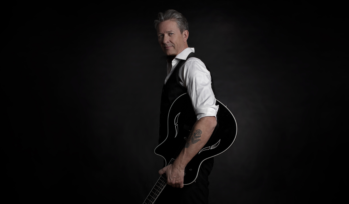 DINNERKONCERT MED ANDERS BLICHFELDT